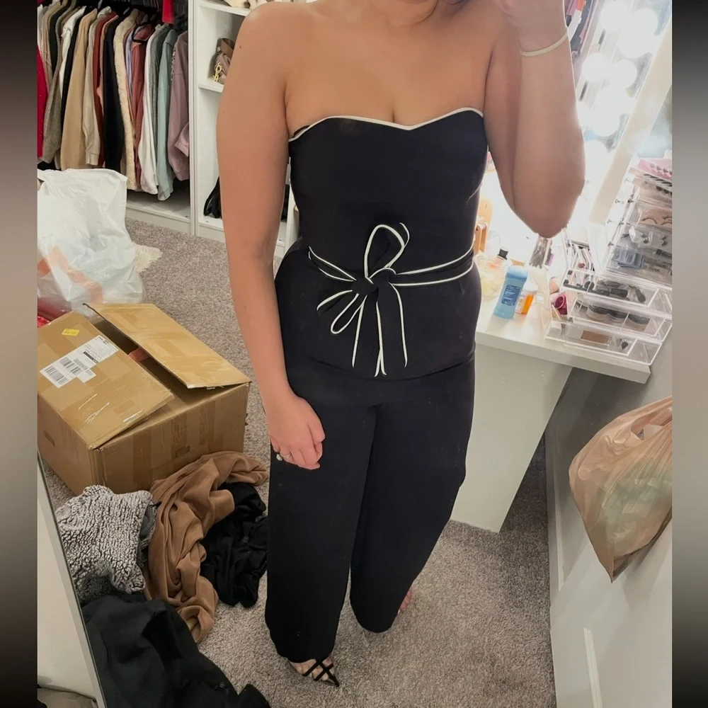 H&M NWT black & white trim strapless tie belted wide leg jumpsuit